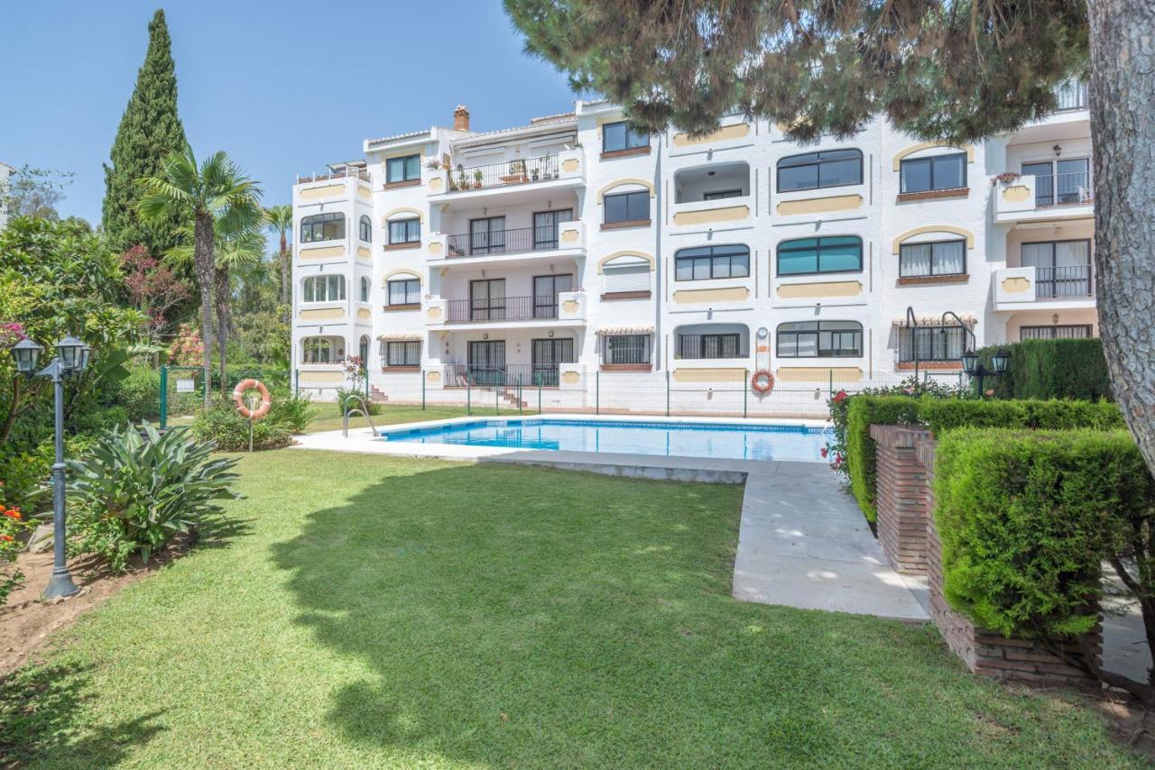 Beach Apartment Las Acacias Torrenueva Ла Кала де Михас Екстериор снимка
