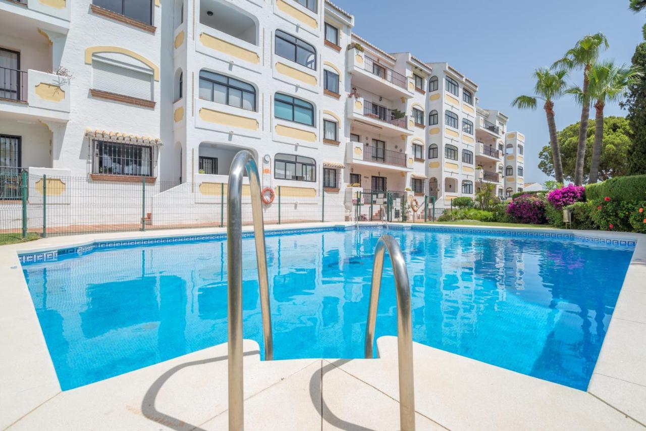 Beach Apartment Las Acacias Torrenueva Ла Кала де Михас Екстериор снимка