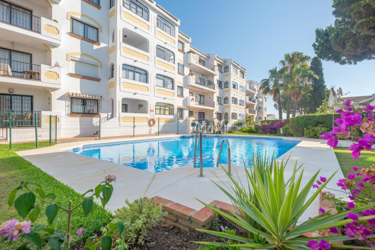 Beach Apartment Las Acacias Torrenueva Ла Кала де Михас Екстериор снимка